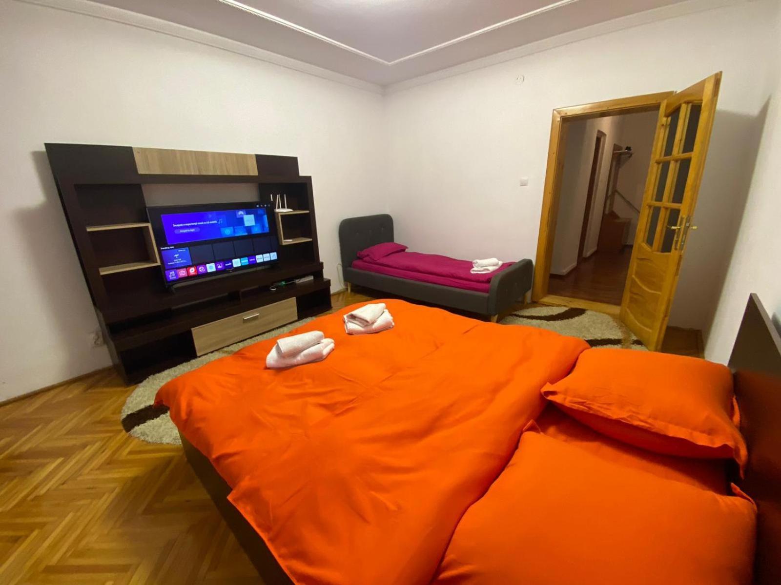 Linen Tree Apartment เบยเล เฮร์คูลาเน ภายนอก รูปภาพ