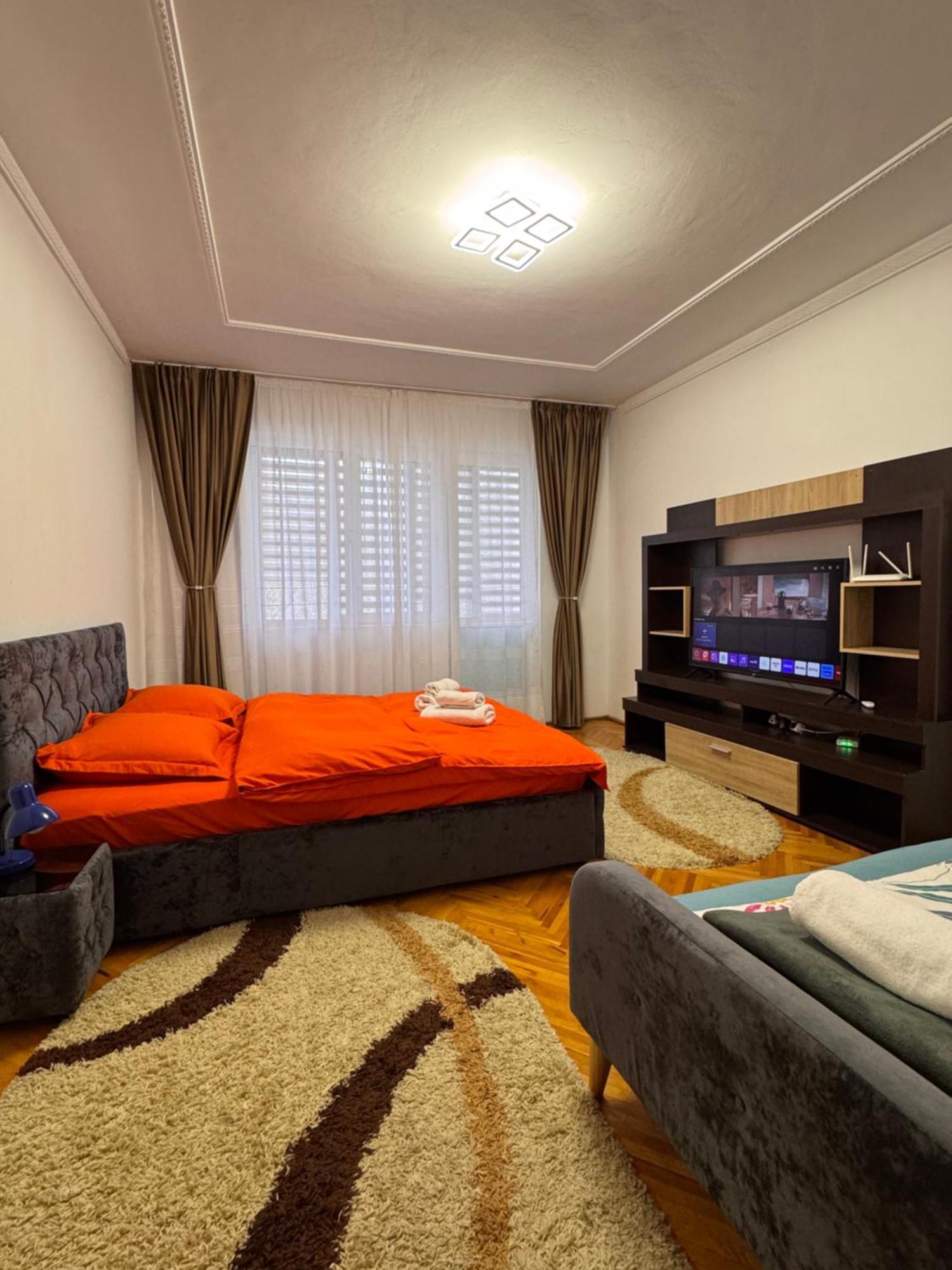 Linen Tree Apartment เบยเล เฮร์คูลาเน ภายนอก รูปภาพ