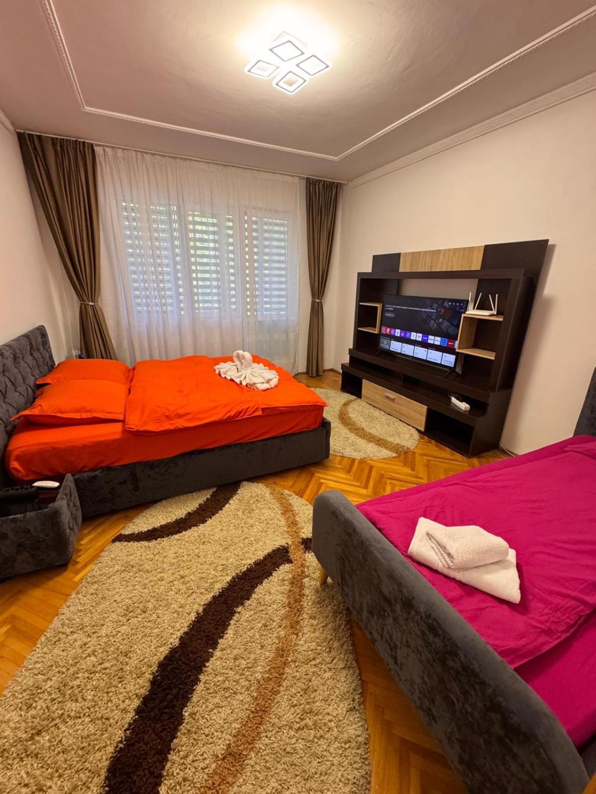 Linen Tree Apartment เบยเล เฮร์คูลาเน ภายนอก รูปภาพ